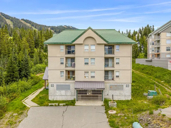 1380 Henry Rd #301, Courtenay, BC V9J 1L0
