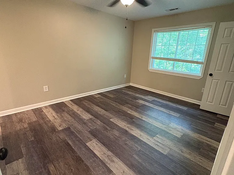 2087 Montreat Cir #2087 — Photo 6