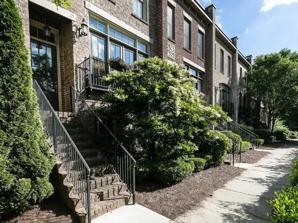 17 High Gate Trl, Decatur, GA 30030
