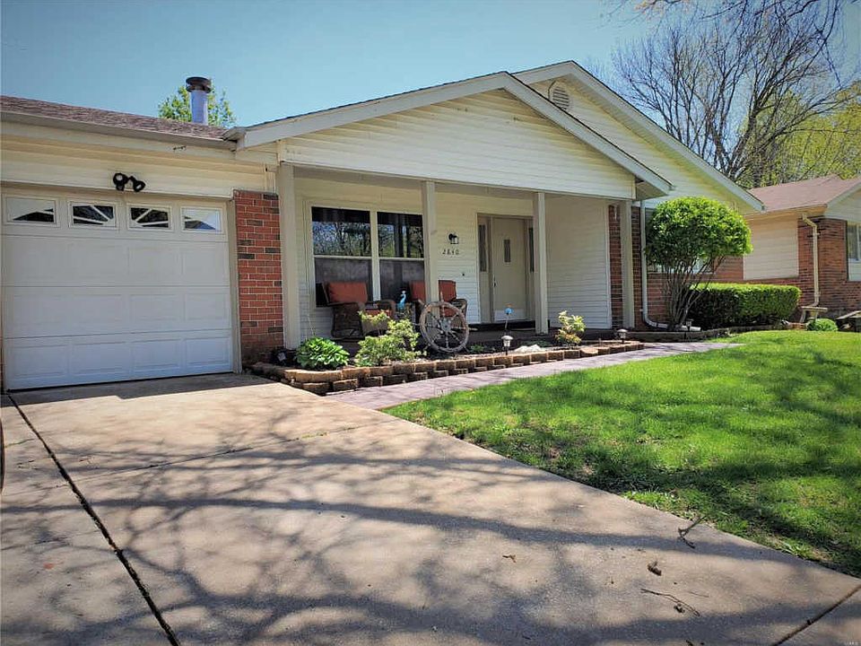1st image of 2840 Sussex Dr