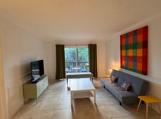 490 NW 20th St APT 216, Boca Raton, FL 33431