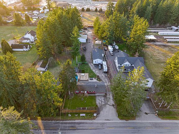 5th image of 3283 196th St
