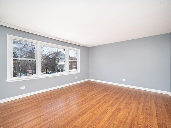 3rd image of 6406 S Albany Ave #2