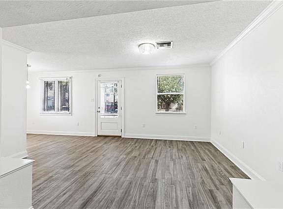 5th image of 640 Metairie Lawn Dr
