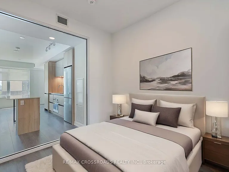 8 Beverley Glen Blvd #C310 — Photo 24
