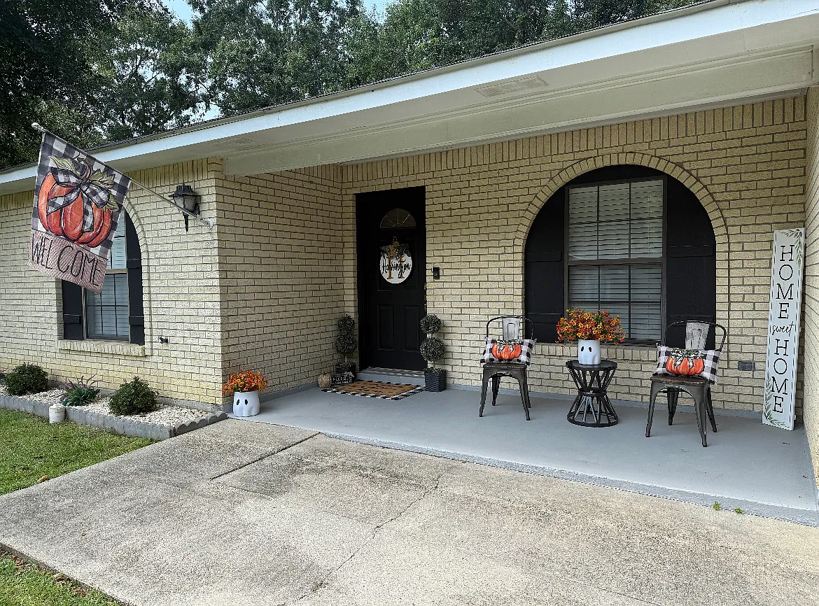3 bed, 1502 sqft, $2,100 — Photo 2
