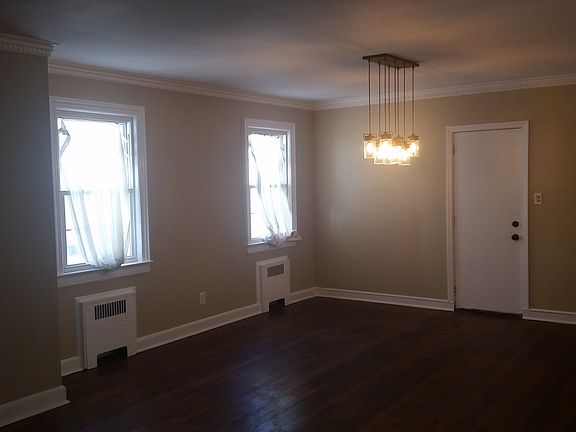 4th image of 116-138 Hansbury Ave