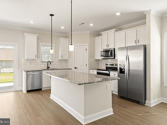 3rd image of 16 Brompton St