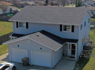 6111-6113 80th Pl #6111, Kenosha, WI 53142