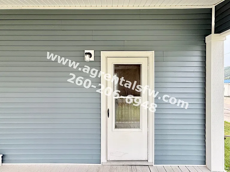 615 S Jefferson St — Photo 2