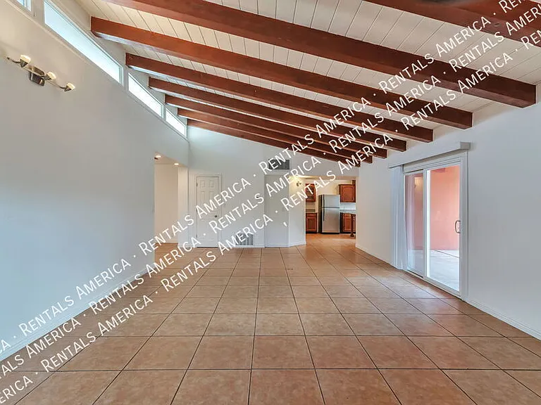 2250 E La Mirada St — Photo 13