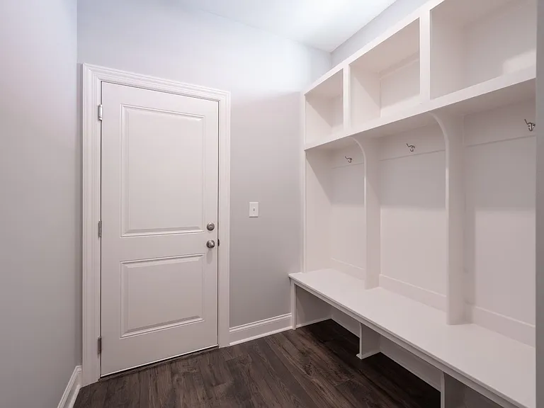4018 Foxglove Farm Dr — Photo 18