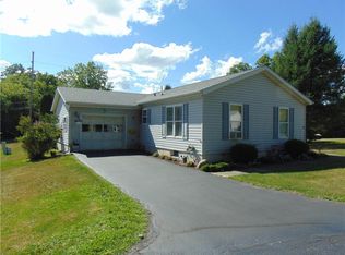 15 Spruce Acres, Penn Yan, NY 14527