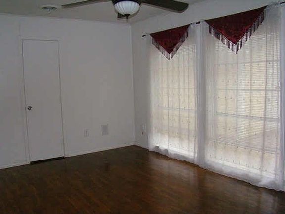 5th image of 709 E Marvin Ave