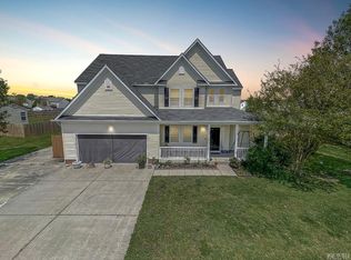 172 Eagleton Cir, Moyock, NC 27958