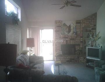 3rd image of 6629 Messenger Ct
