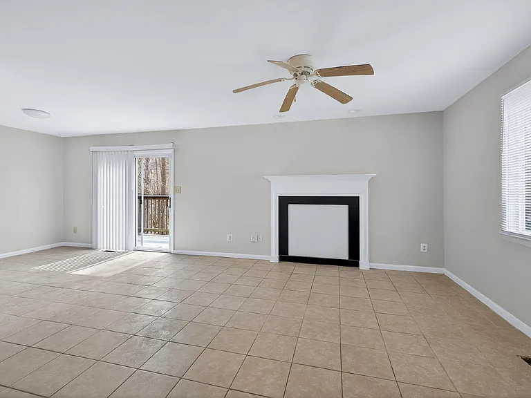 5367 Wayne St #B — Photo 7