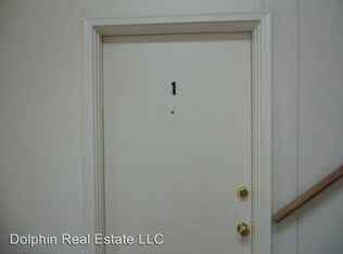 322 SW 10th St APT 1, Newport, OR 97365