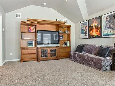 1816 Woodlawn Trl — Photo 24