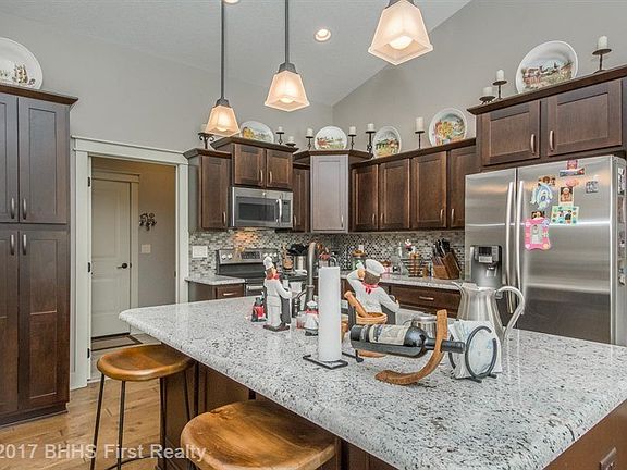 4th image of 3409 NW Trestle Point Dr