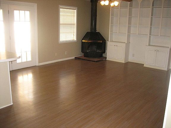 5th image of 220 Turtle Creek Dr