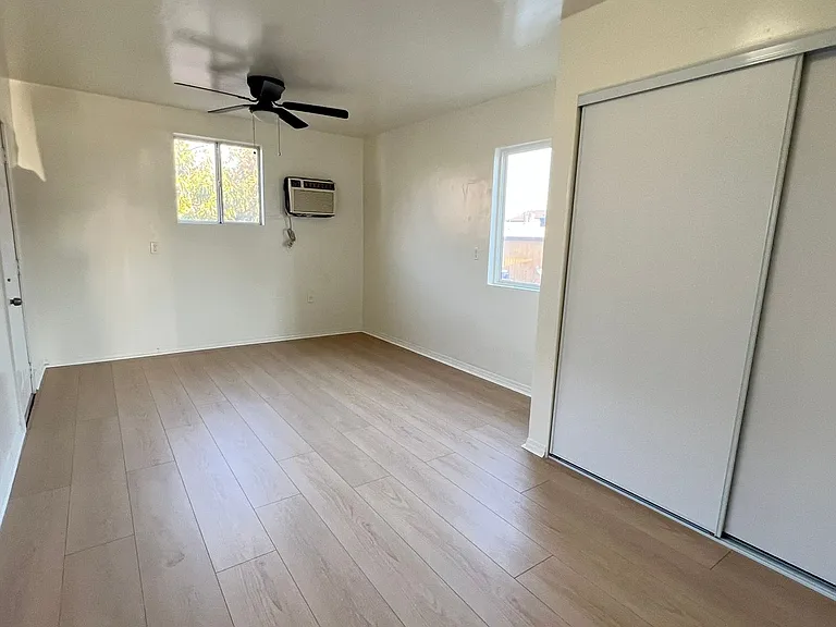 2165 Sepulveda Ave — Photo 8