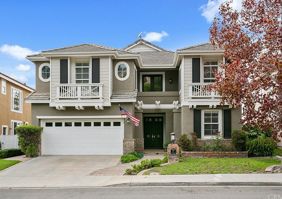 1st image of 27 Sprucewood