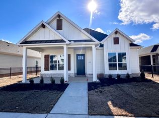 6905 Autumn Ave, Springdale, AR 72762
