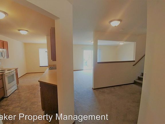 4th image of 11803 9th Avenue Ct E
