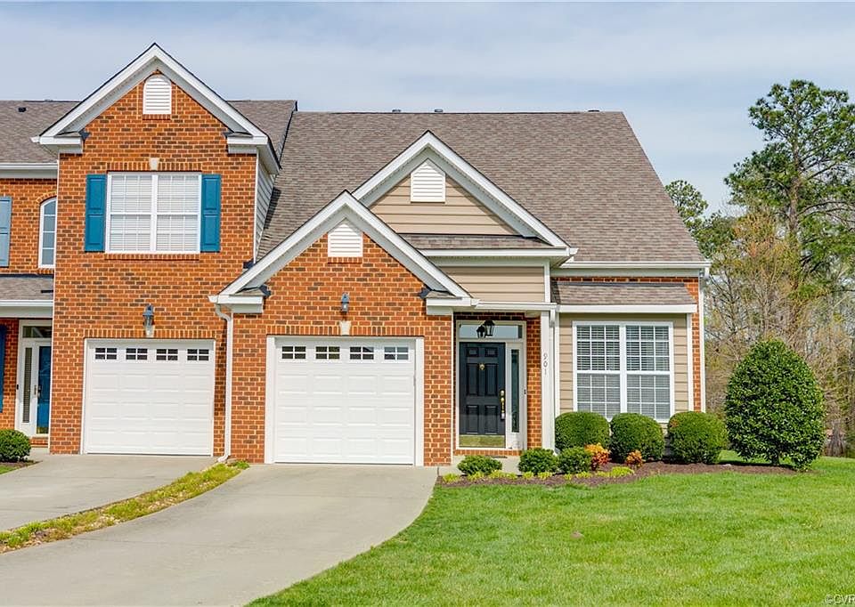 1st image of 901 Parkland Pl #901