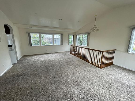 2nd image of 842 Highland Ave Unit 3