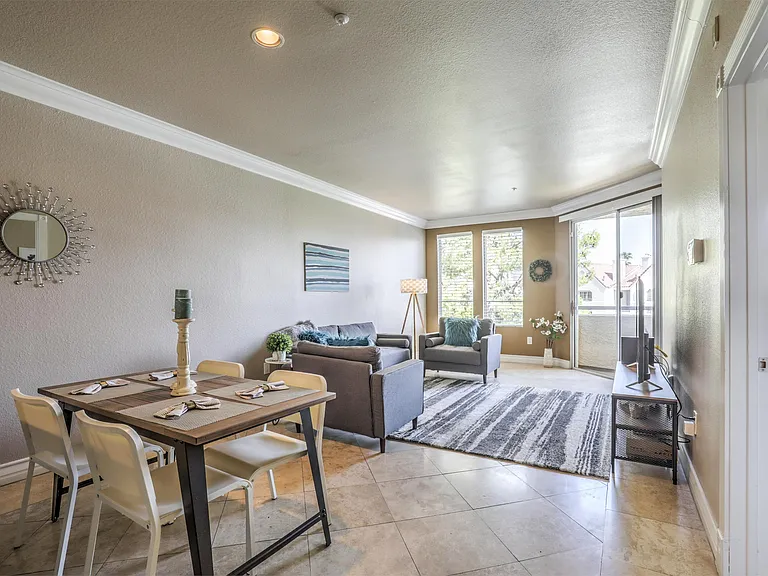 230 E Flamingo Rd #219 — Photo 5