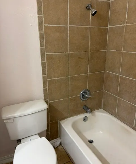2524 Catalina Way — Photo 7