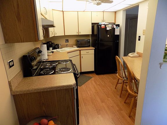 2nd image of 18531 Wentworth Ave Unit 2E