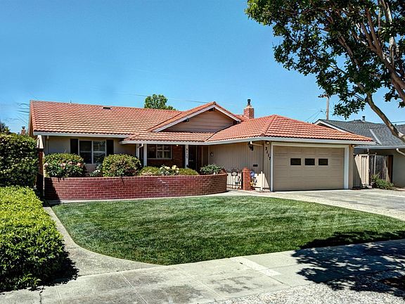 2nd image of 3117 Hilary Dr