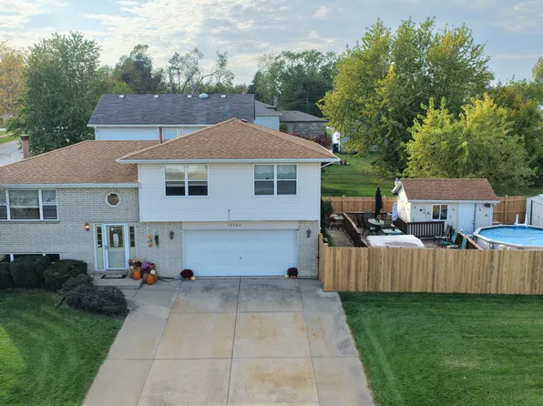 25742 S McCorkle Ave, Monee, IL 60449
