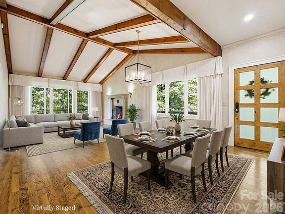 5th image of 2204 E Cumming Woods Ln