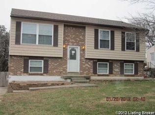 4907 Woodsend Rd, Louisville, KY 40229