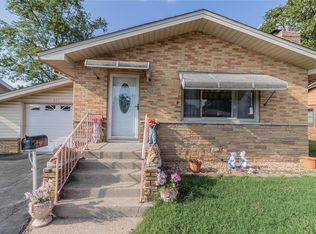 345 Vanpreter Ave, Wood River, IL