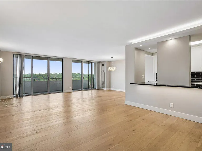 5101 River Rd #1201 — Photo 11