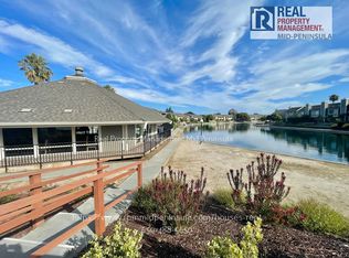 827 Phoenix Ln, Foster City, CA 94404