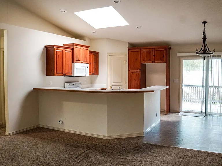 5980 N Chad Evert Ln — Photo 3