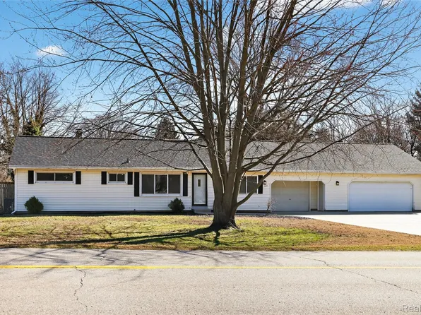 425 N Division Ave, Holland, MI 49424
