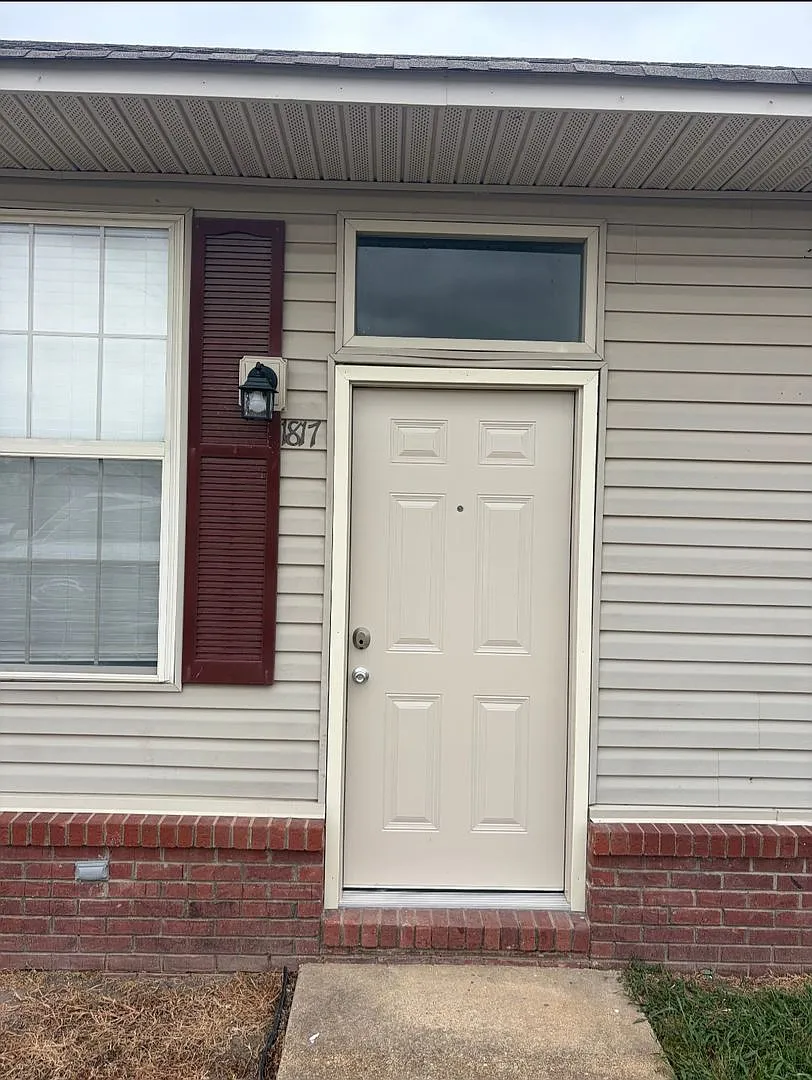 4850 E. Highland Jonesboro, AR 72401 — Photo 2