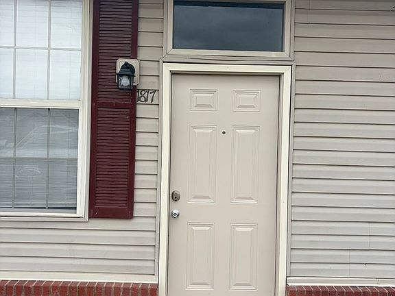 2nd image of 1817 Dara Dr