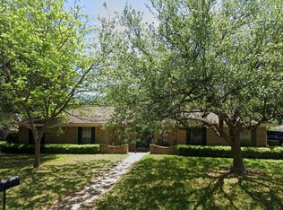 101 Linden Ln, Hewitt, TX 76643