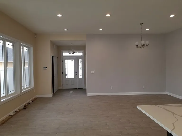 7307 Heathers Way — Photo 12