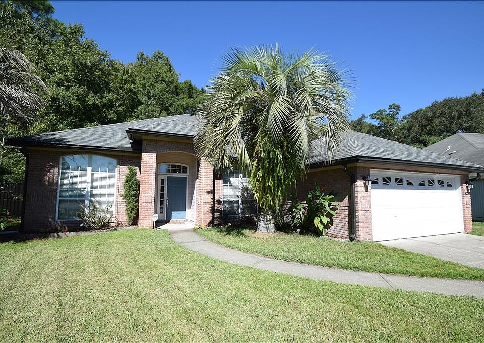 1st image of 5257 Oxford Crest Dr