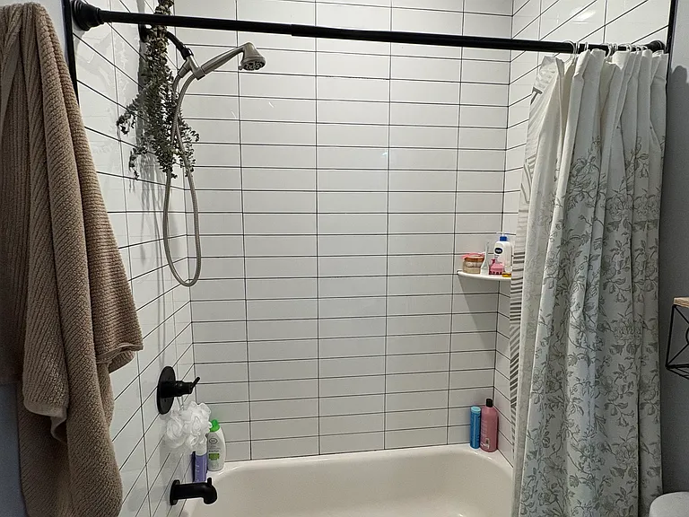 402 W Berks St #1 — Photo 25