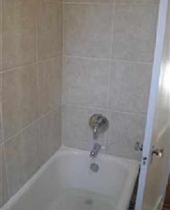 3rd image of 2822 Dunn Ave